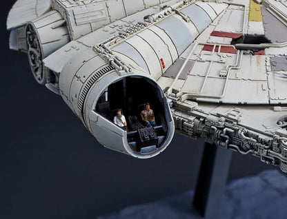 BANDAI 58195 STAR WARS 1/144 MILLENNIUM FALCON ( THE RISE OF SKYWALKER )